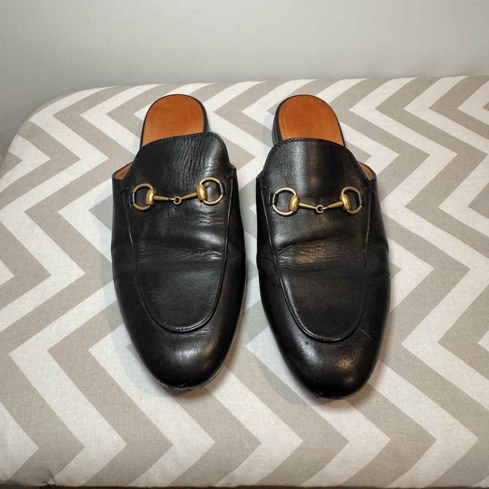 Gucci Black Leather Loafers with Gold Accents